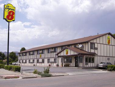 Super 8 By Wyndham Canon City Exterior photo