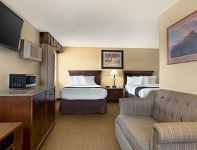 Super 8 By Wyndham Canon City Exterior photo